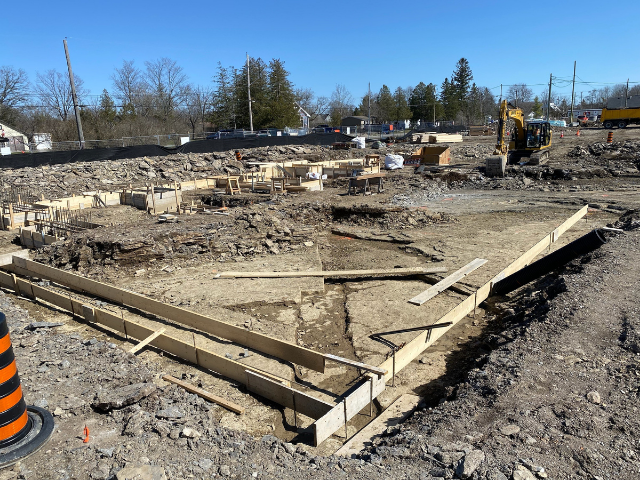 Construction is underway at Fenelon Lakes Club! Read on to get an update on the progress of our pre-construction condos and townhomes at Fenelon Lakes Club in Fenelon Falls, Ontario.